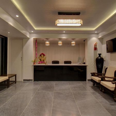 Elite Hotel Lonavla Zewnętrze zdjęcie