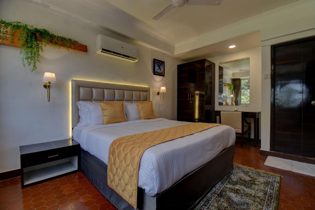 Elite Hotel Lonavla Zewnętrze zdjęcie