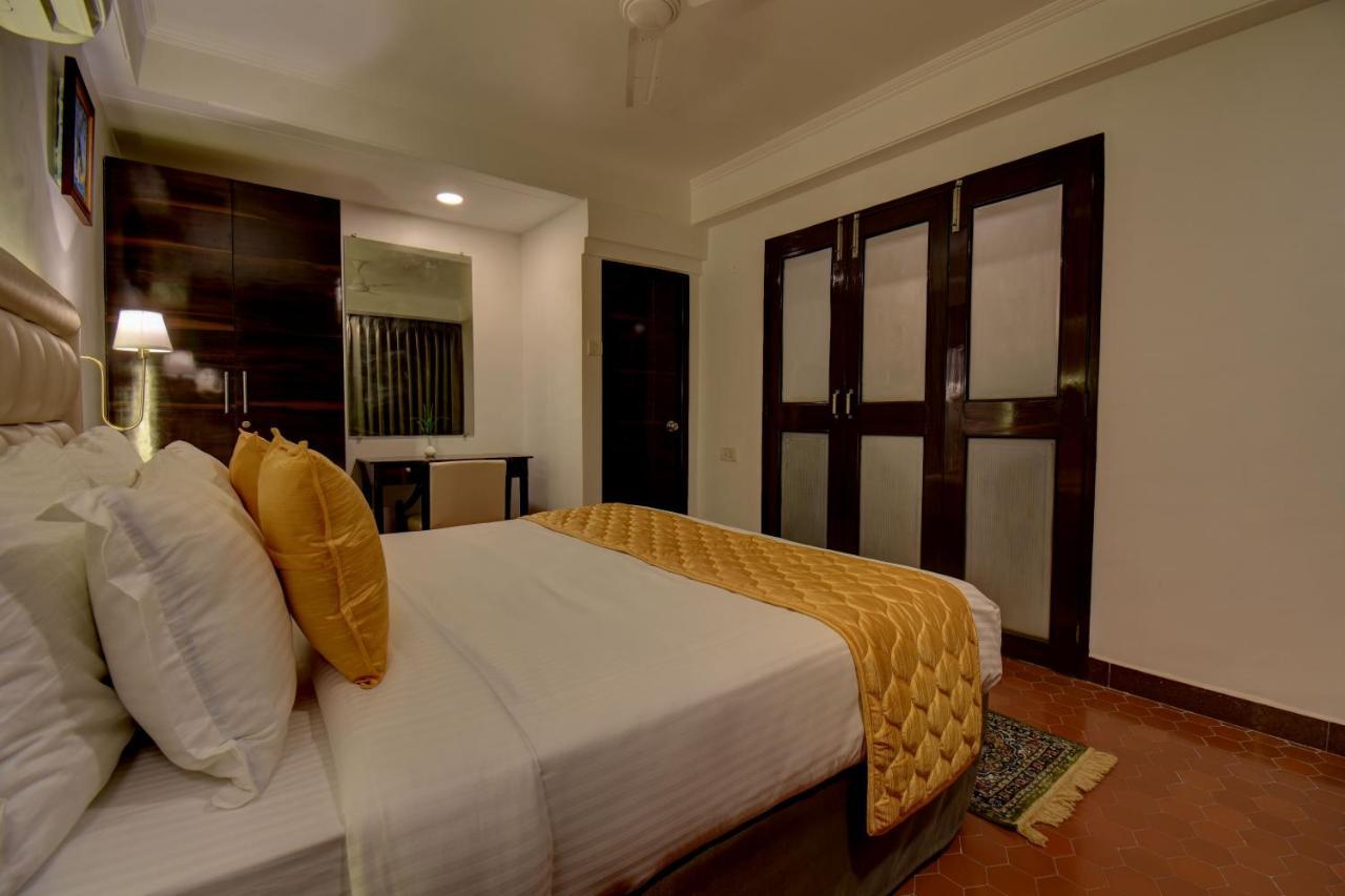 Elite Hotel Lonavla Zewnętrze zdjęcie