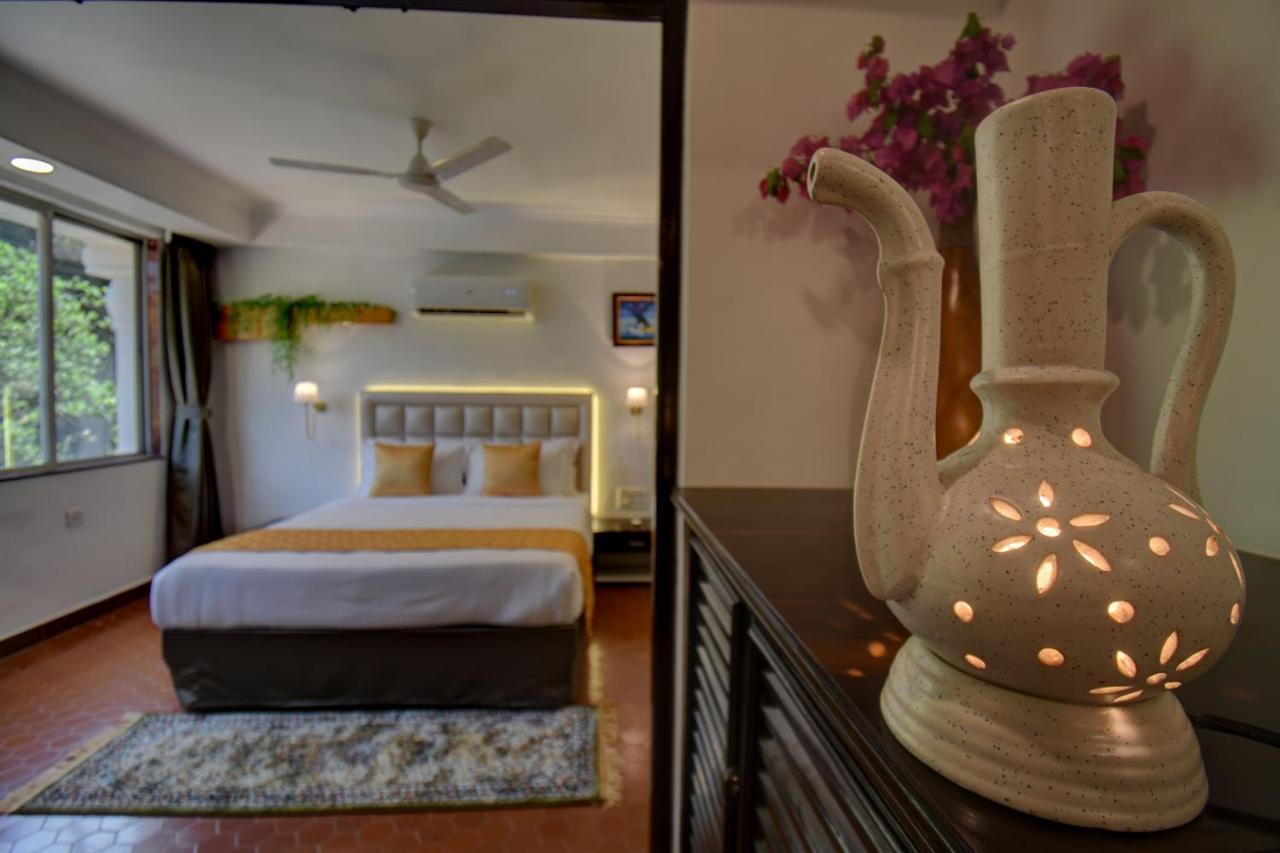 Elite Hotel Lonavla Zewnętrze zdjęcie