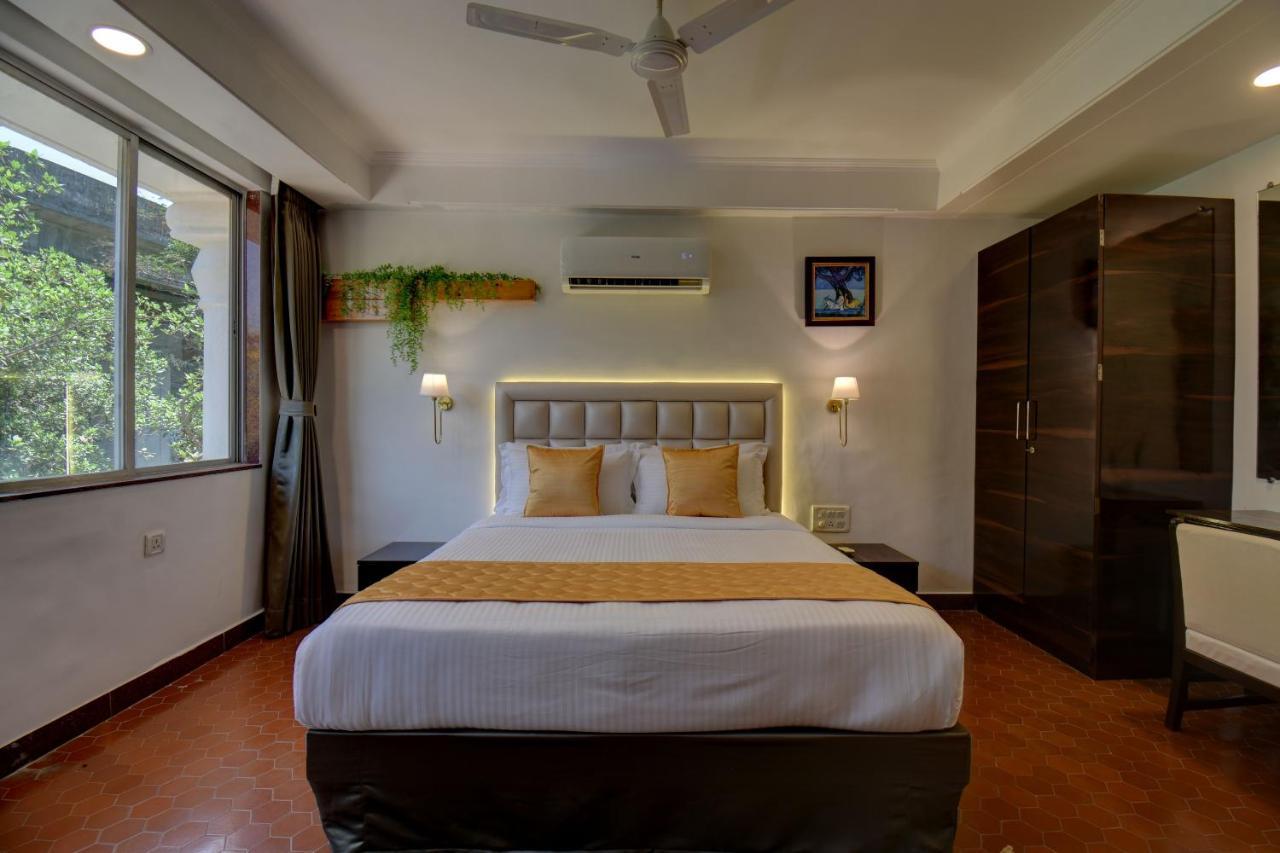 Elite Hotel Lonavla Zewnętrze zdjęcie